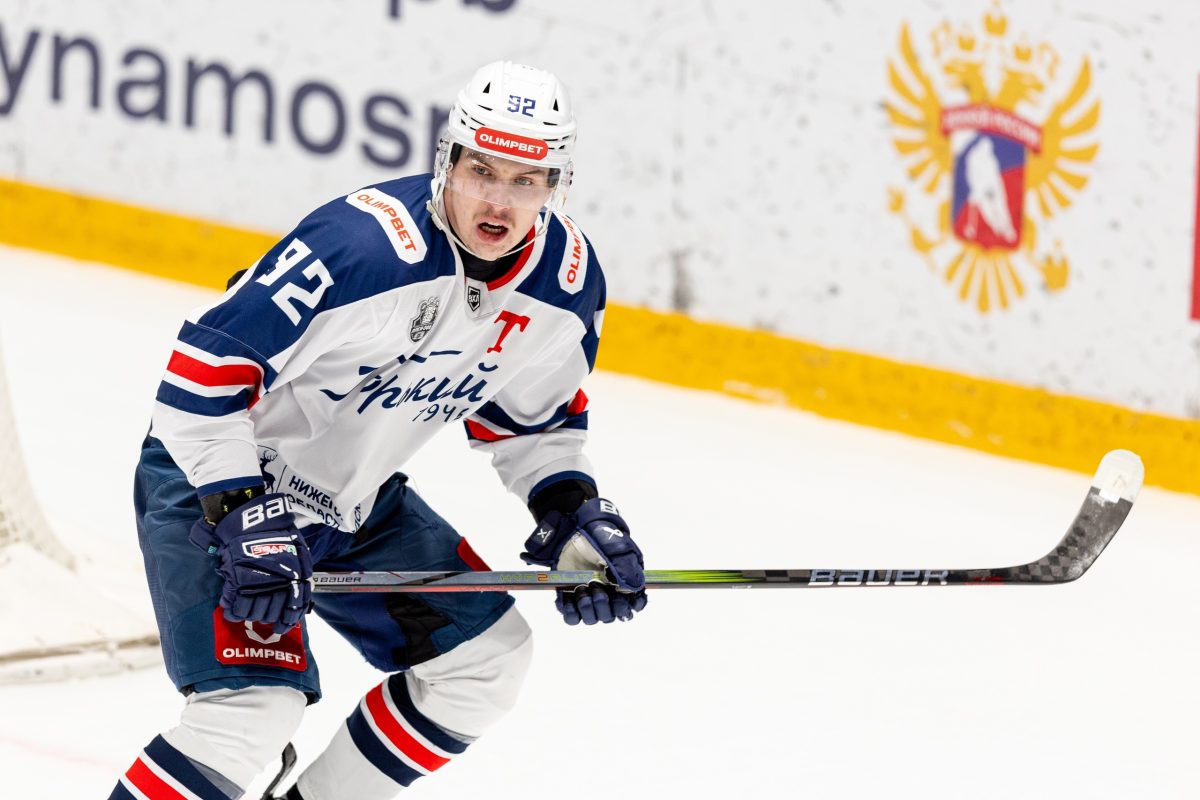 «Торпедо-Горький» сократило отставание от «Динамо СПб»